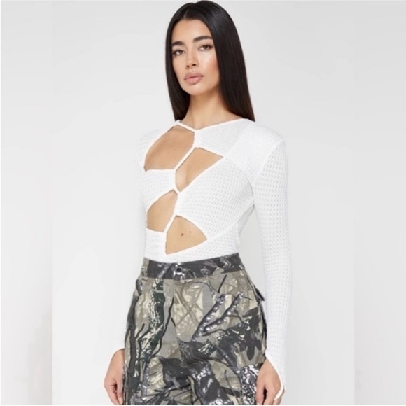 Maniere De Voir White Cut-Out Long Sleeve bodysuit - Picture 1 of 4